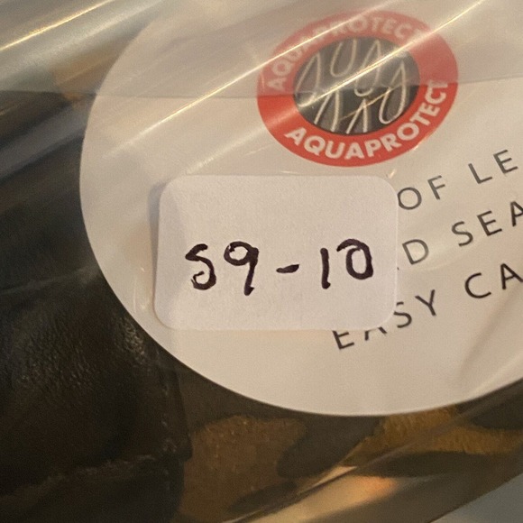 Blondo Womens 8 Grazen Boots NEW Black Leather Animal Leopard Waterproof Booties - Picture 13 of 13